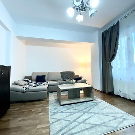 Moonrise Apartment Braşov Exterior foto